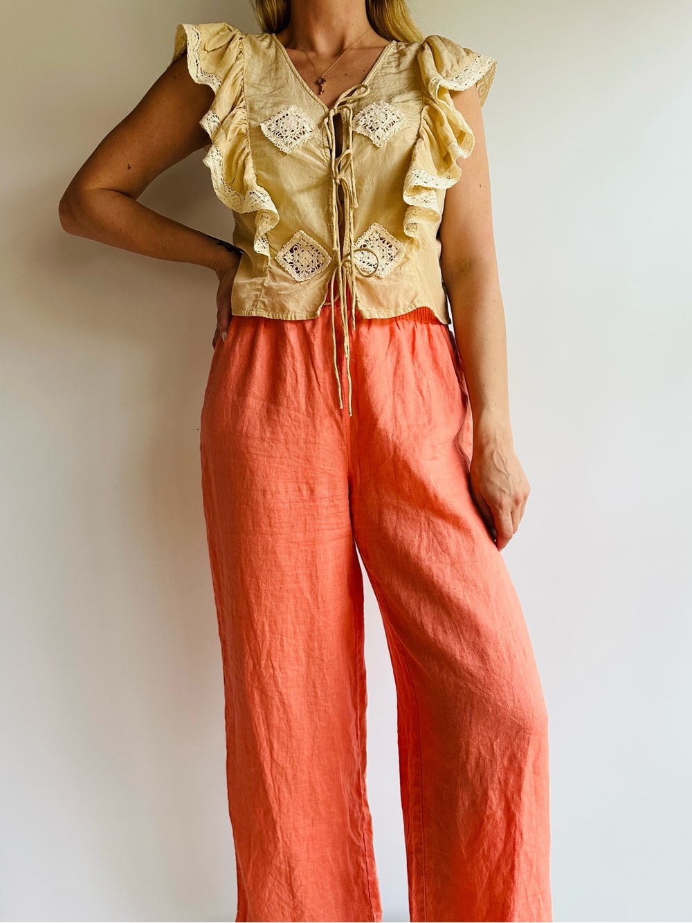 Saks Fifth Avenue Coral Pink 100% Linen Wide Leg Pants Size M Coastal Resortwear